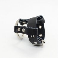 Δερμάτινο λουράκι δακτυλίδι με μεταλλικό κρίκο